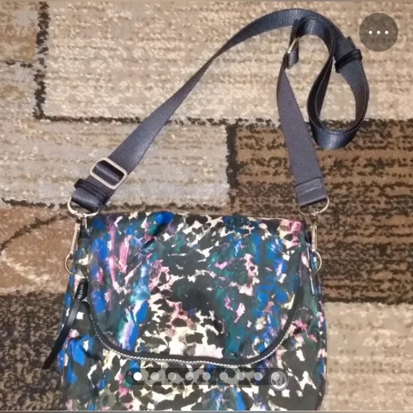 Lululemon Athletica Pink and Blue Crossbody Bag - Picture 6 of 12